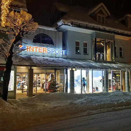 Possnig-haus 公寓 *